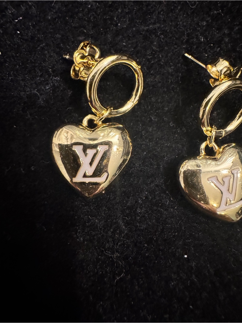 Louis Vuitton Gold Heart Drop Hoop Earrings - Picture 3 of 7